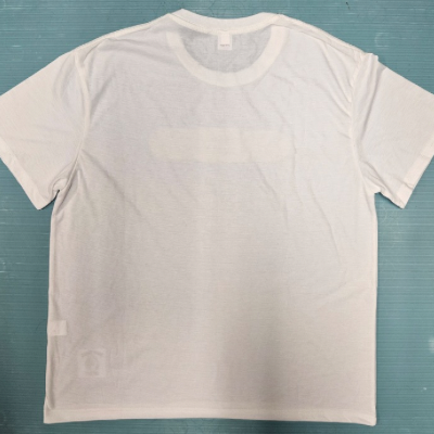 T-shirt rose logo en grand